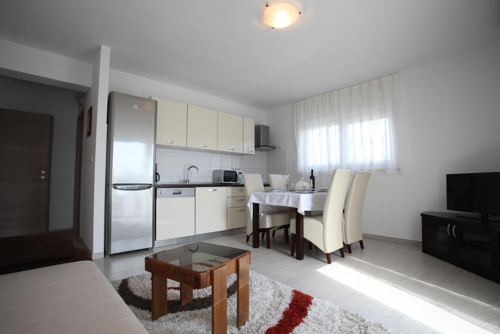 Apartments Villa Vetma Каштела Номер фото